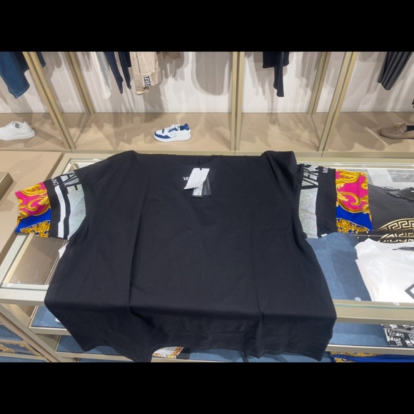 Versace XXL TShirt - Picture 1 of 2